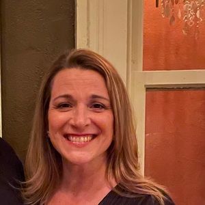 Meet your Posher, Lanette